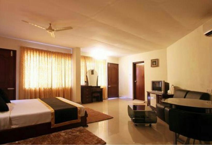 Hotel Green Park Residency 18