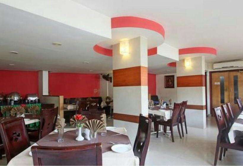 Hotel Green Park Residency 20