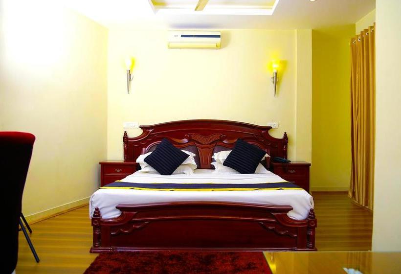 Hotel Green Park Residency 3