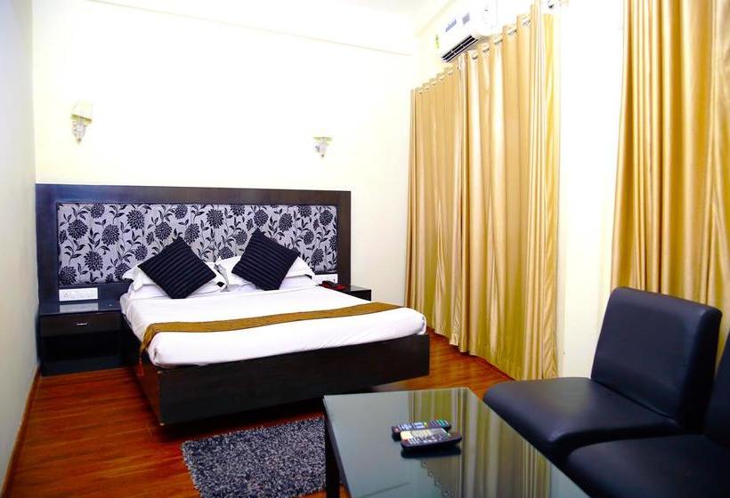 Hotel Green Park Residency 6