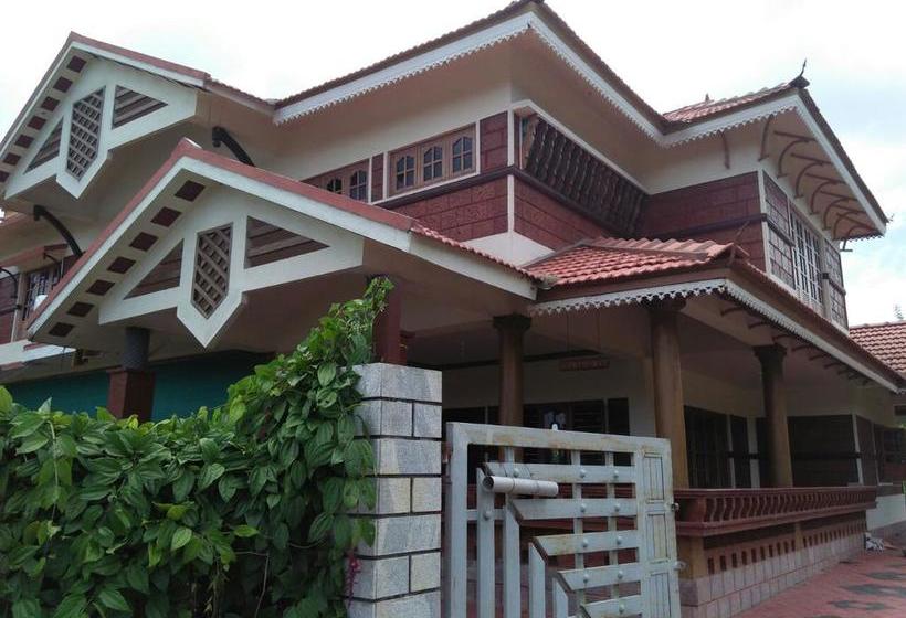 Bed and Breakfast Blossom Breeze Home Stay Karnataka