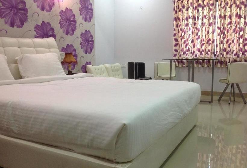 Hotel Orient Star 10