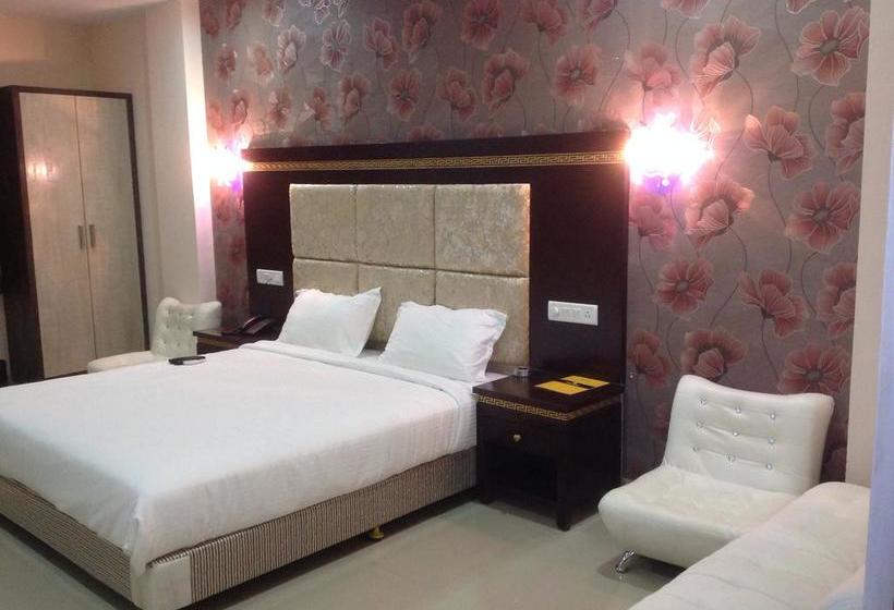 Hotel Orient Star 17