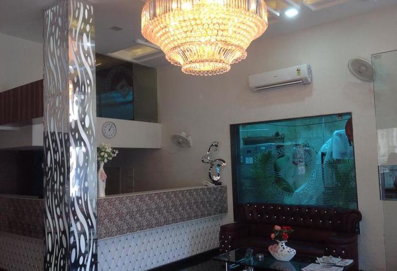 Hotel Orient Star 19