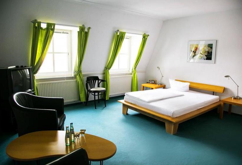 Hotel Landhaus Ferch 5