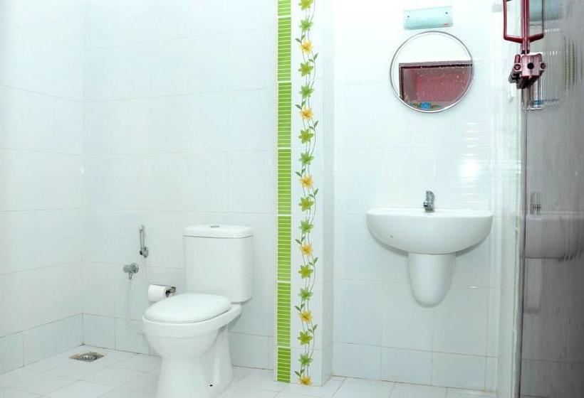 Hotel Devi Beach Resort 11