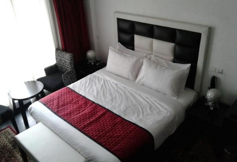 Hotel Rose Petal Srinagar 1