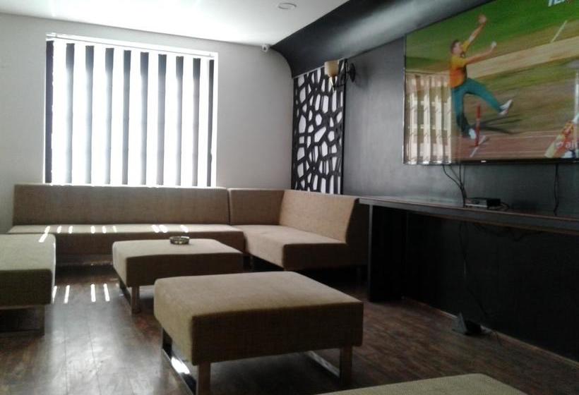 Hotel Rose Petal Srinagar 5