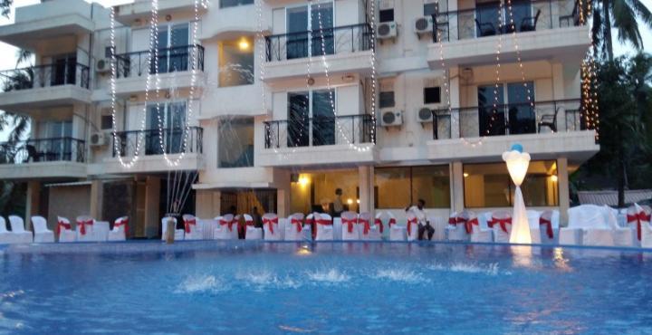 Hotel The Gulmohar Resort 15