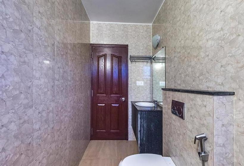 Hotel The Gulmohar Resort 7