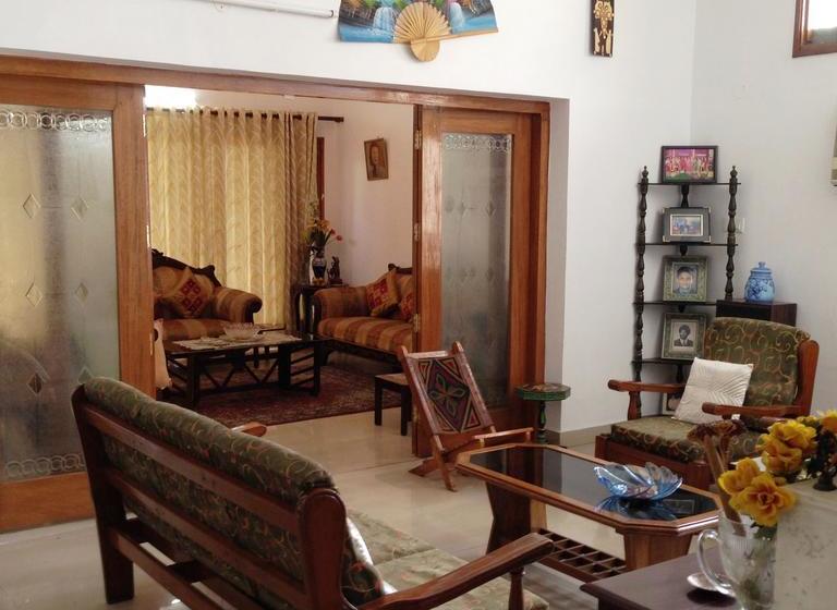 Bed and Breakfast Luxurious Apartment Chand Garh 4