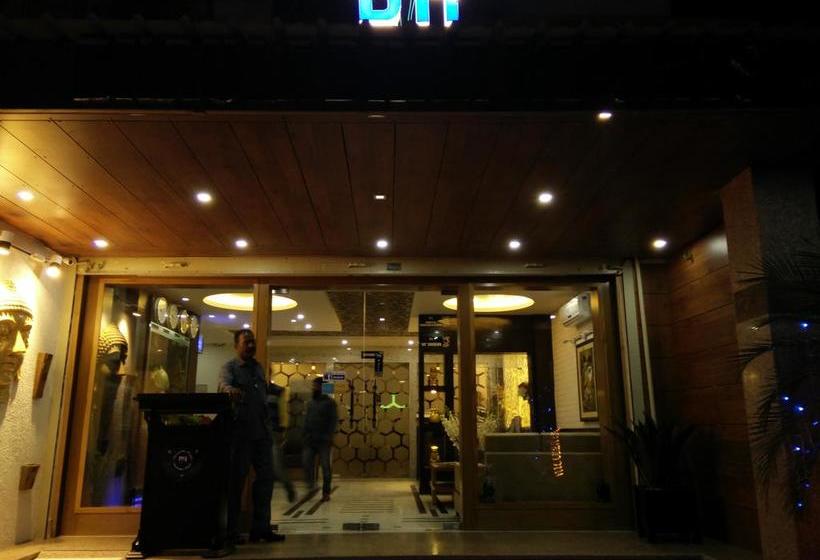 Hotel Dhauladhar Heights 3