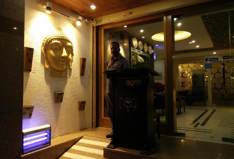 Hotel Dhauladhar Heights 7