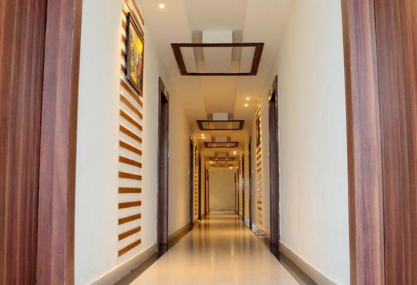 Hotel Sudarshan City Walk 13