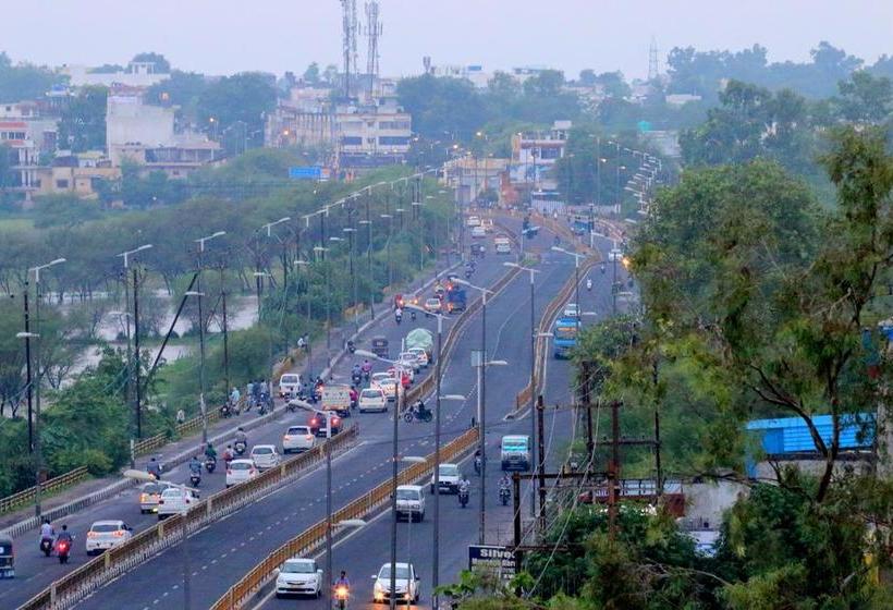 Hotel Sudarshan City Walk 16