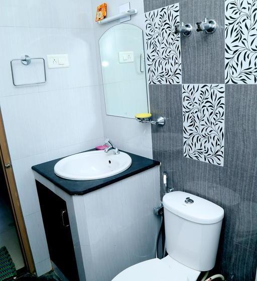 Bed and Breakfast Voystays Apartment Sreekariyam 14