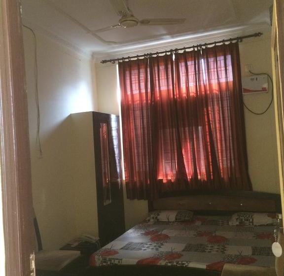 Hotel Guru Residency 1