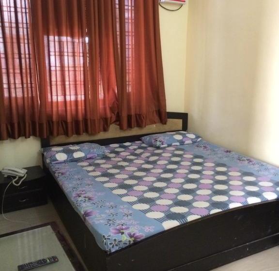 Hotel Guru Residency 5