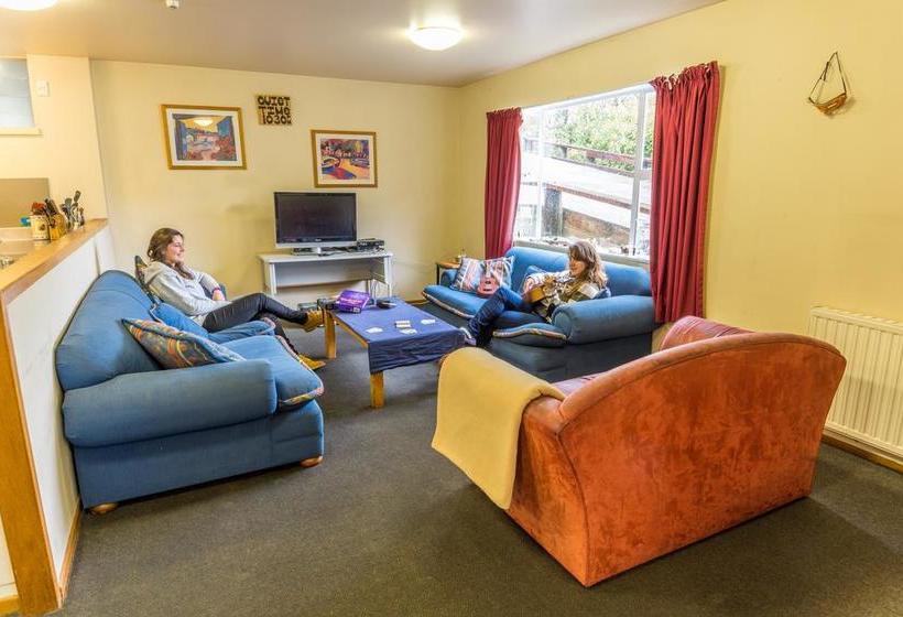 Hostel Hippo Lodge Backpackers 1