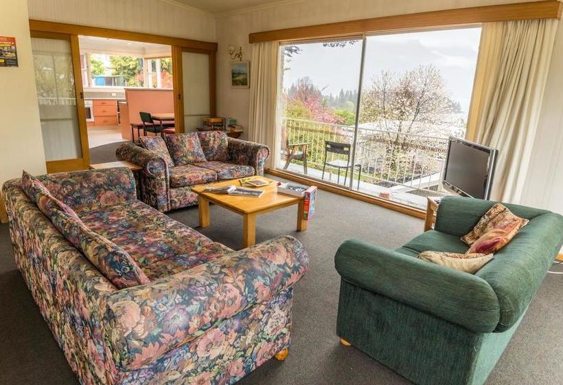 Hostel Hippo Lodge Backpackers 9