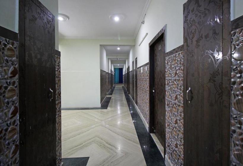 Hotel Ks International 16