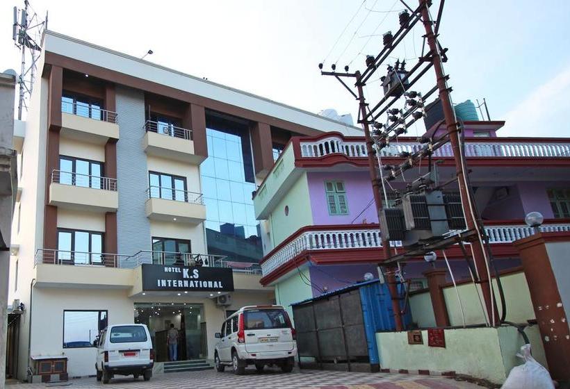 Hotel Ks International 18