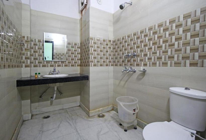 Hotel Ks International 8