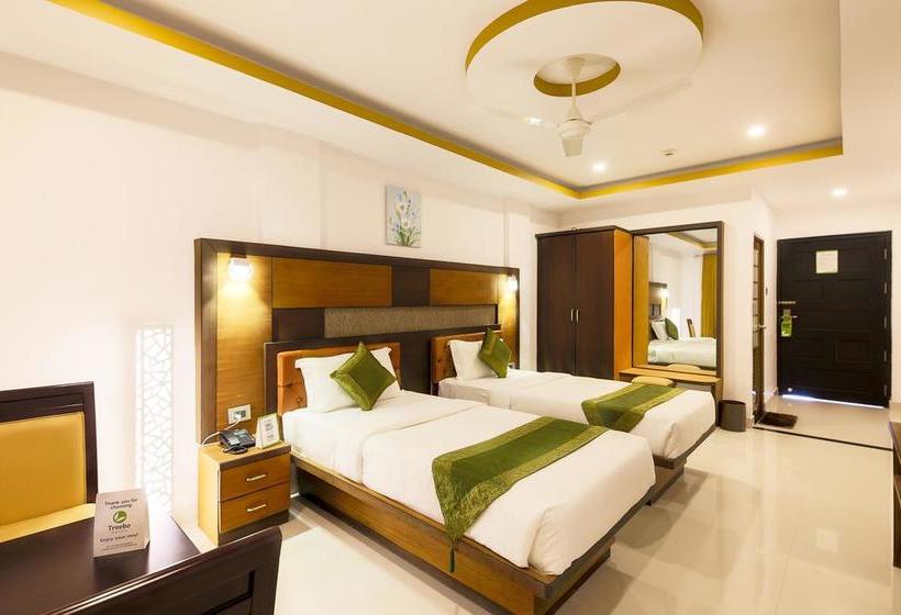 Hotel Treebo Palmyra Grand Suite 4