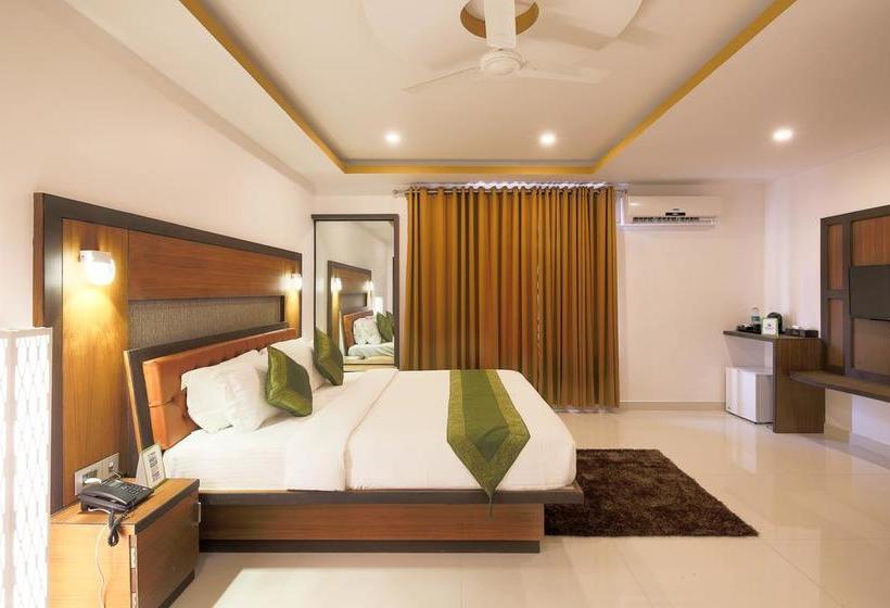 Hotel Treebo Palmyra Grand Suite 8