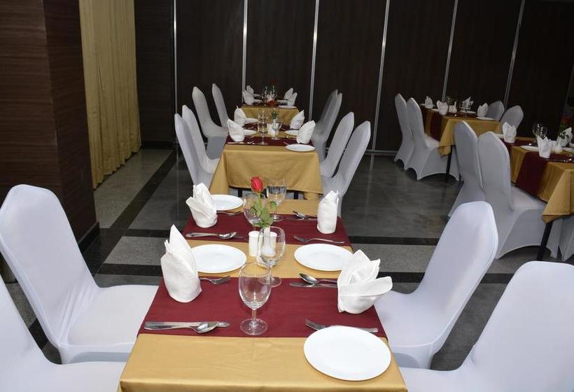 Hotel Hide Away Suites 19