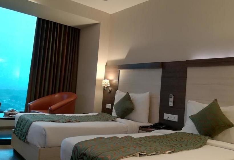 Hotel Hide Away Suites 2