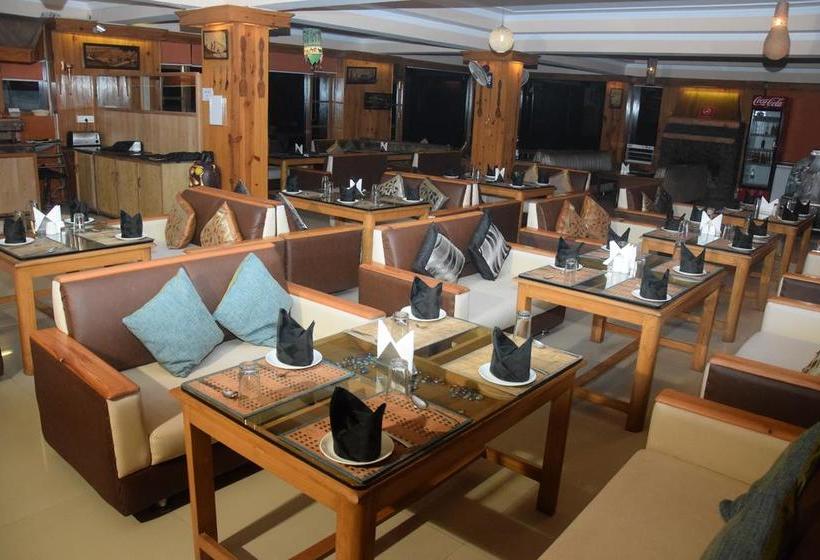 Zinnia Hotels And Resort 17