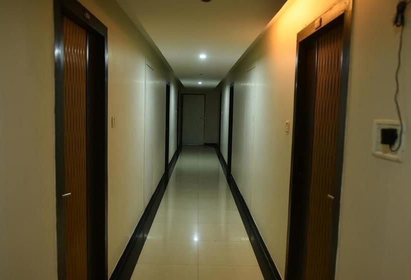Hotel Poonam 3