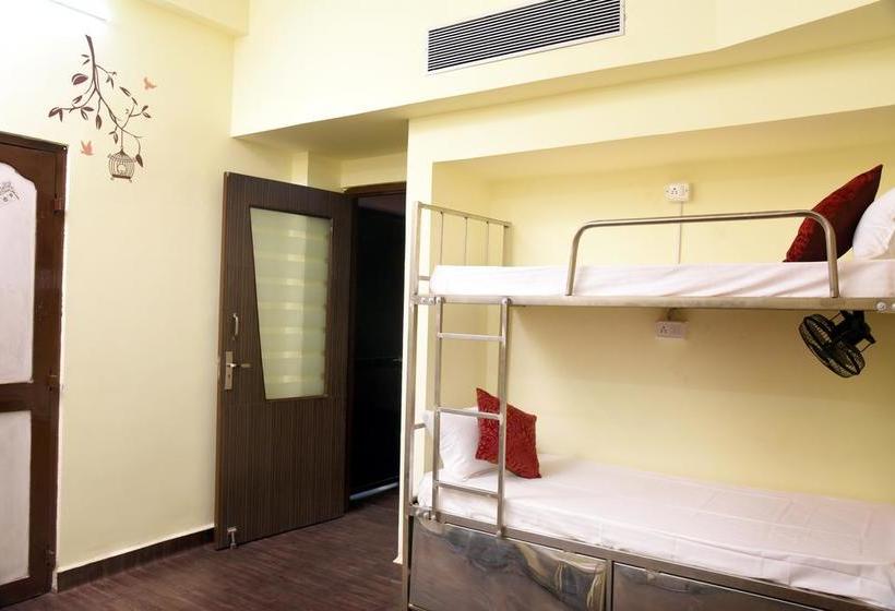 Hostel Flexi Stays 3