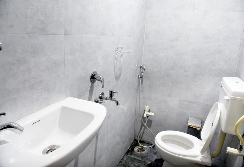 Hostel Flexi Stays 7