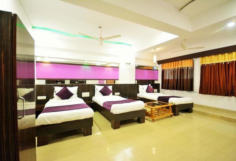 Hotel Mukund 12