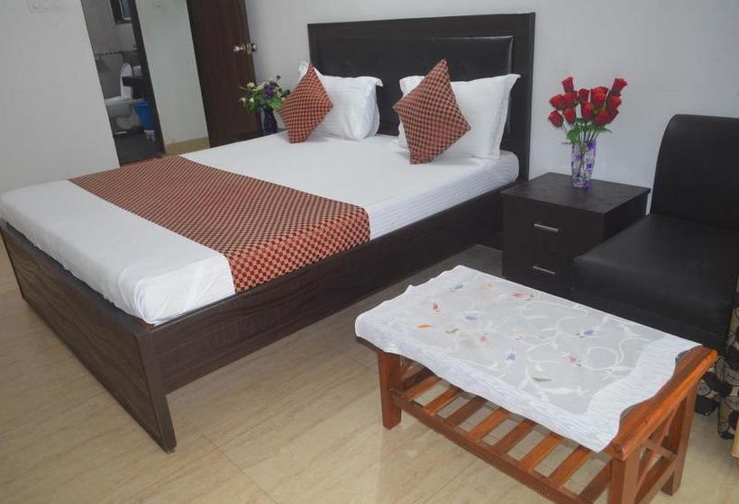 Bed and Breakfast Aristo Hospitality Services 10