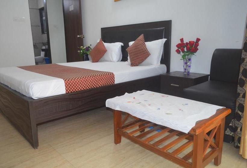 Bed and Breakfast Aristo Hospitality Services 11