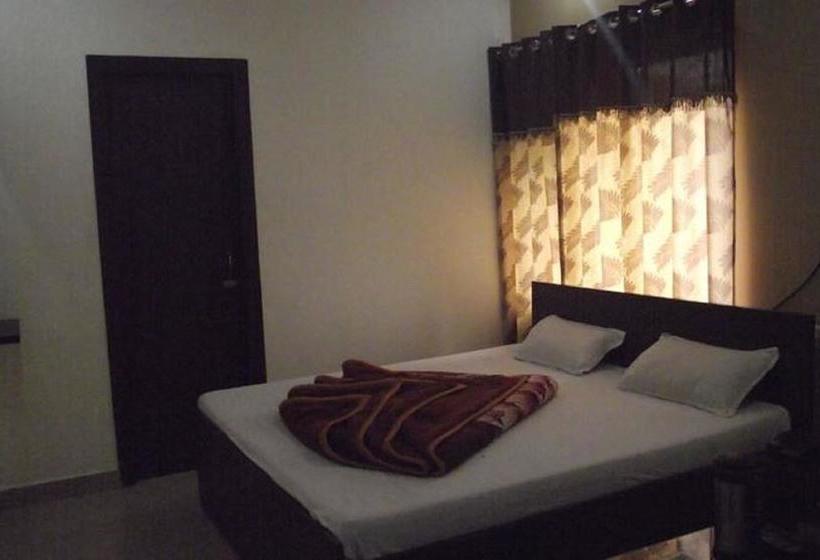 Hôtel Hill View Haridwar 5