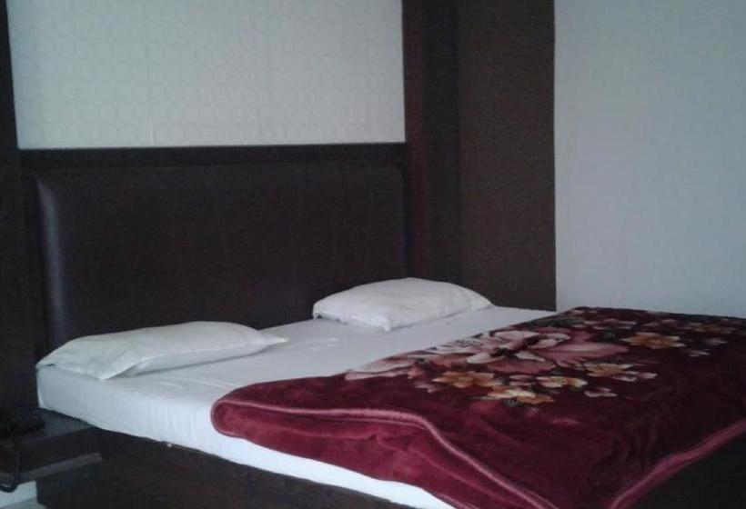 Hôtel Hill View Haridwar 6