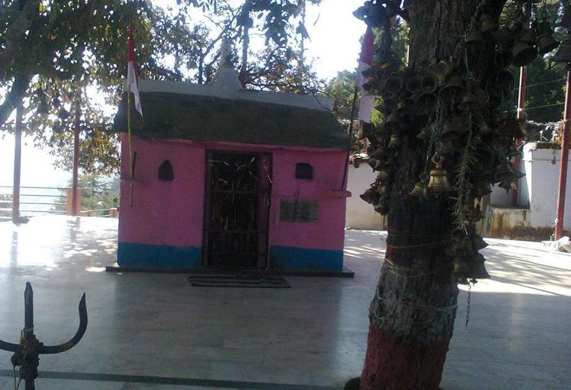 Hotel Deep Dinky Dine Pauri 5