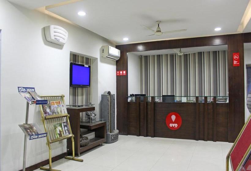 Hotel Oyo Rooms Patel Chowk 1