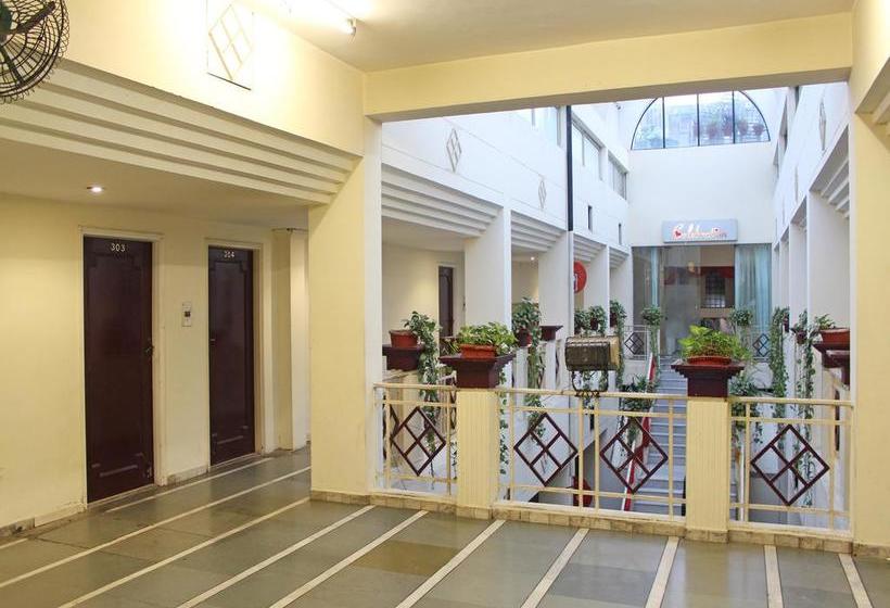 Hotel Oyo Rooms Patel Chowk 19