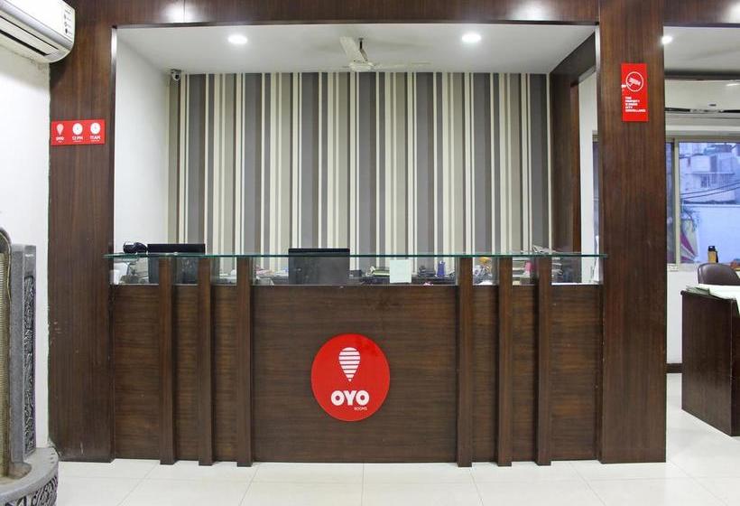 Hotel Oyo Rooms Patel Chowk 2