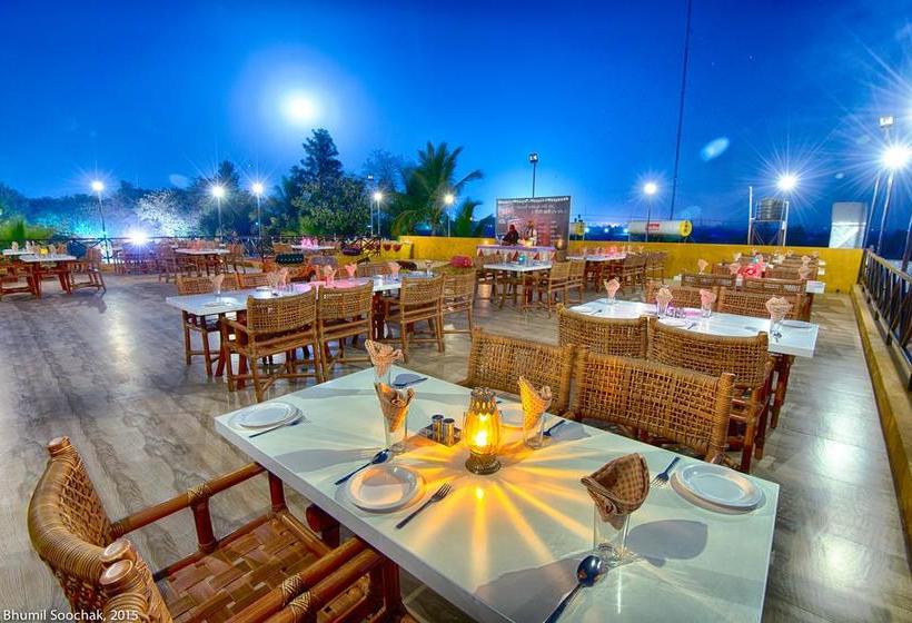 Resort Chouki Dhani 20