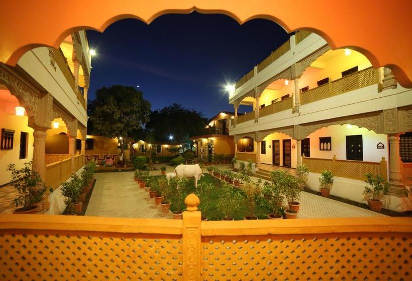 Resort Chouki Dhani 4