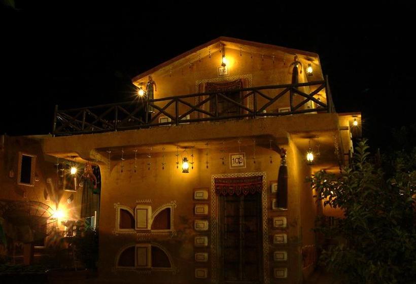 Resort Chouki Dhani 5