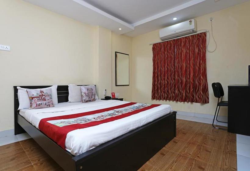 Hotel Oyo Rooms Jaydev Vihar Square 12