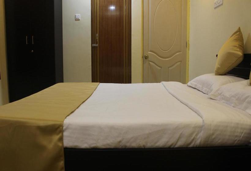 Hotel Oyo Rooms Jaydev Vihar Square 15