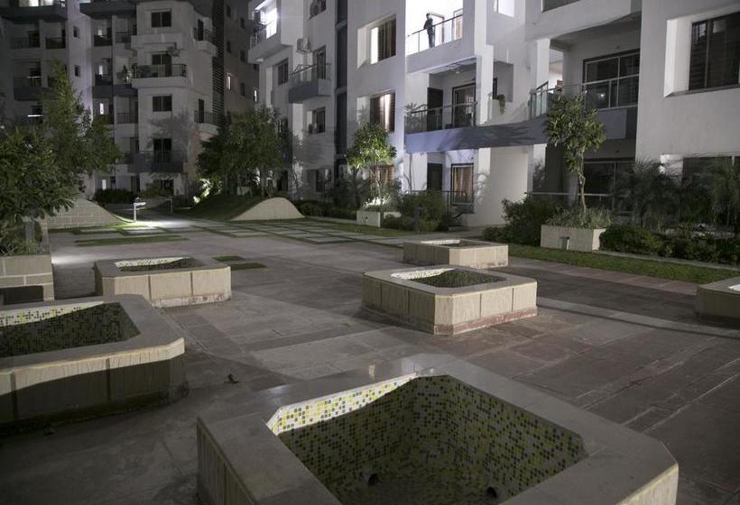 Hotel Oyo Homes Gulmohar 1